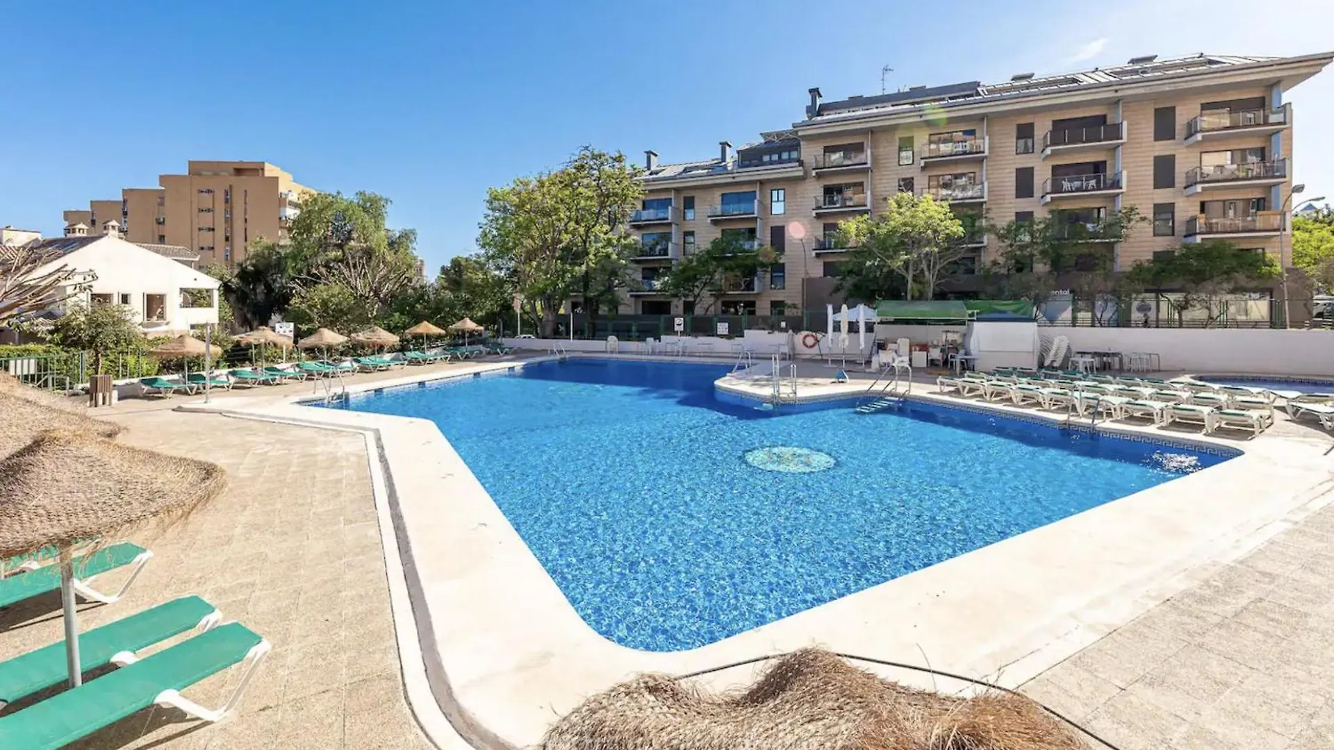 Apartment 797 Holiday Rentals - Atico Con Vistas En Piscis Benalmadena